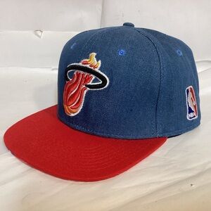 Mitchell & Ness NBA Miami Heat Hardwood Classics Snapback Hat NBA